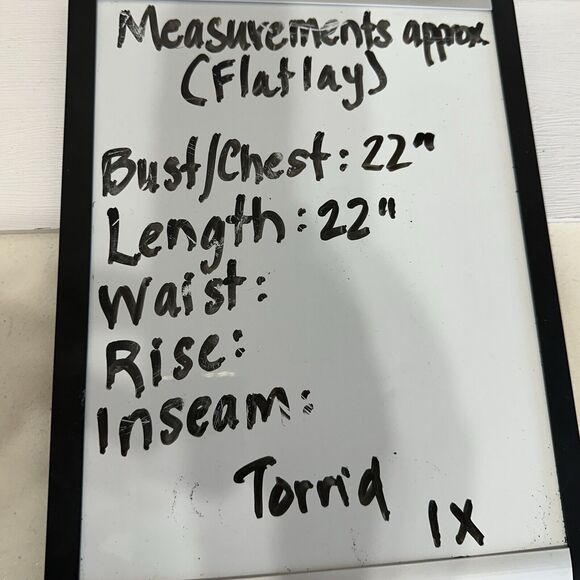 Torrid Top Women Size 1X Super Soft Smocked Flutter Sleeve Floral Cottagecore - Picture 13 of 13